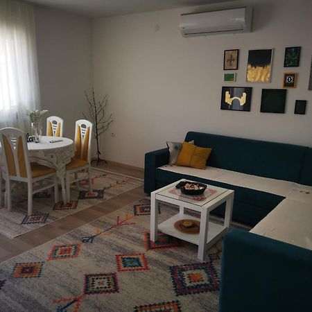 Apartman And Rooms Dream House Мостар Екстериор снимка