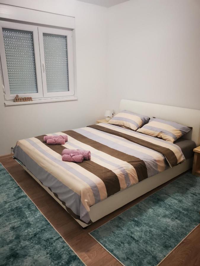 Apartman And Rooms Dream House Мостар Екстериор снимка