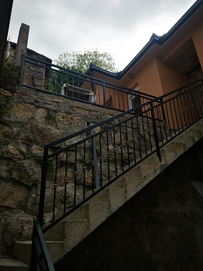 Apartman And Rooms Dream House Мостар Екстериор снимка
