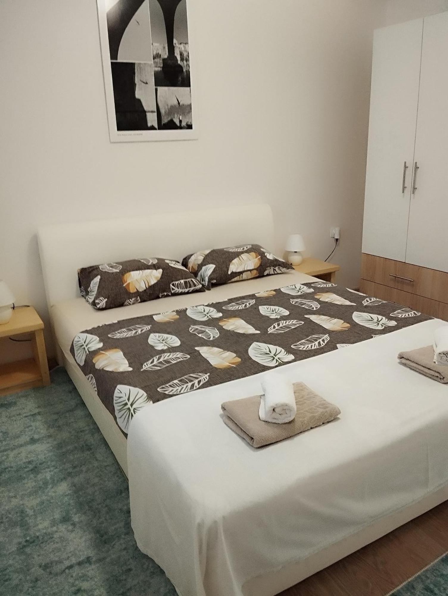 Apartman And Rooms Dream House Мостар Екстериор снимка