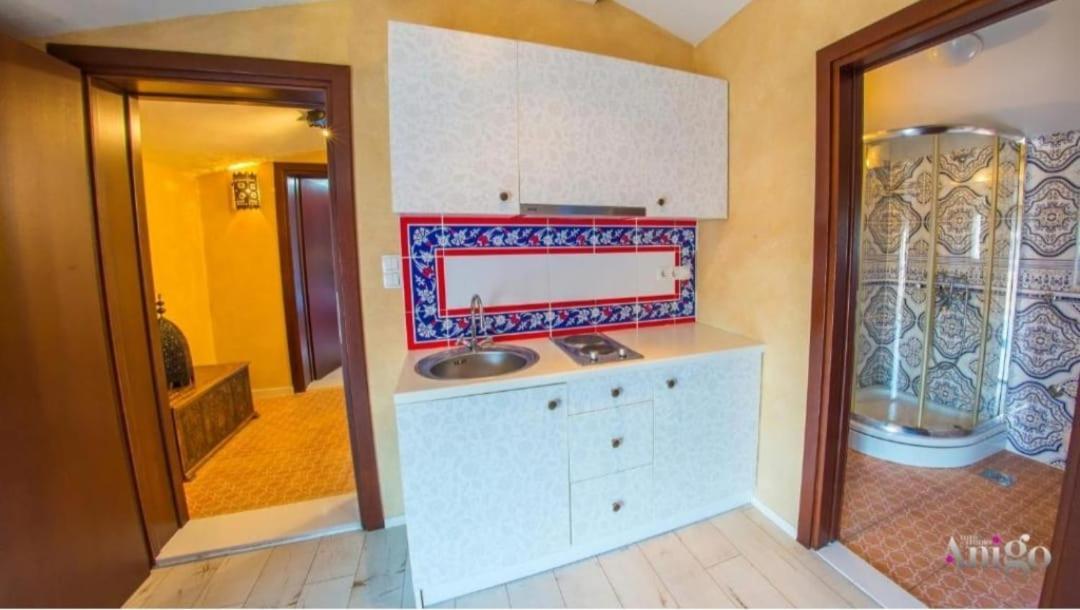 Apartman And Rooms Dream House Мостар Екстериор снимка