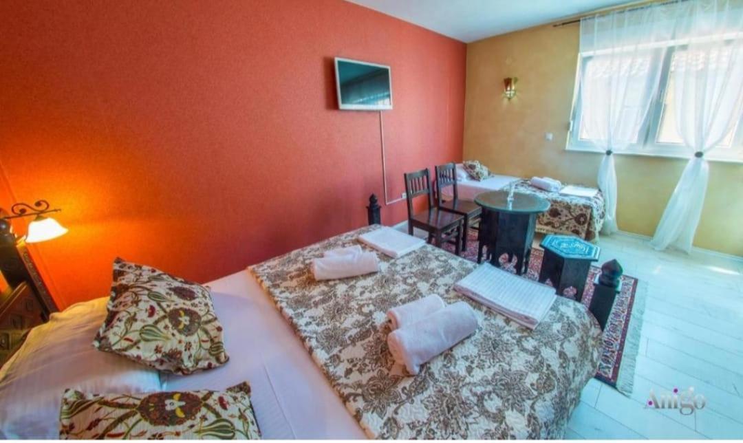 Apartman And Rooms Dream House Мостар Екстериор снимка